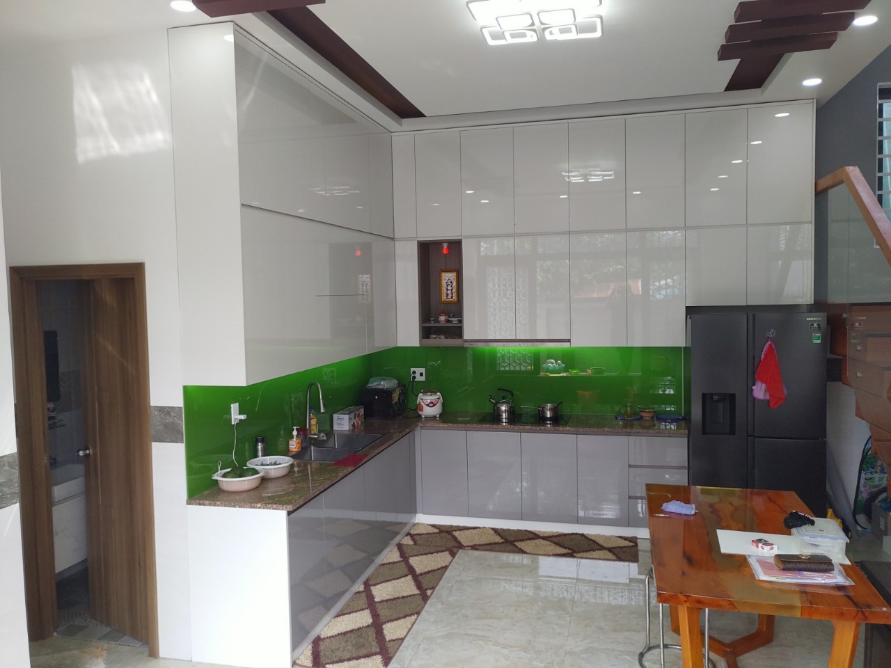 Dự án đầu tiên